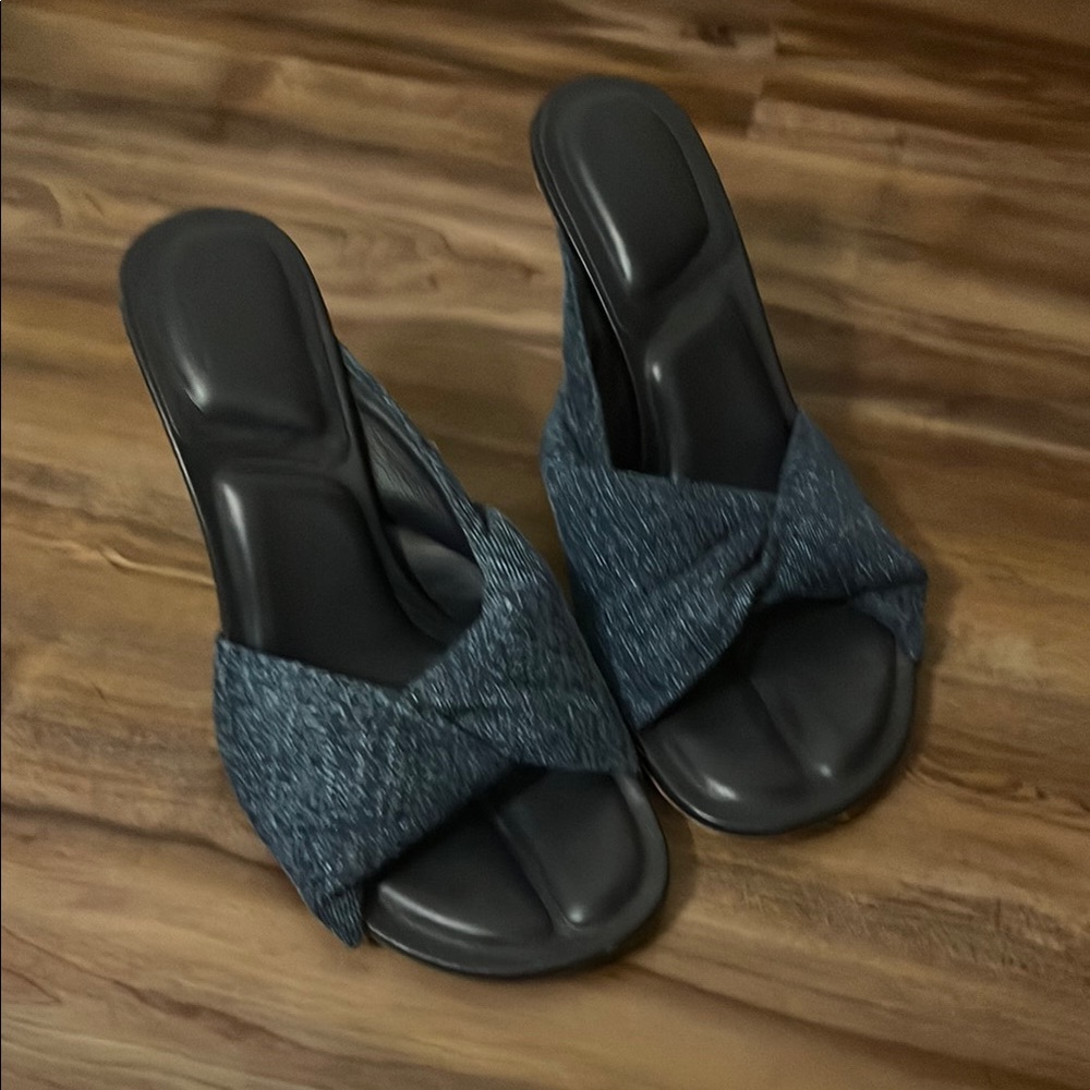 Jacquemus Denim Blue Slide Sandals - SO COMFORTABLE!!